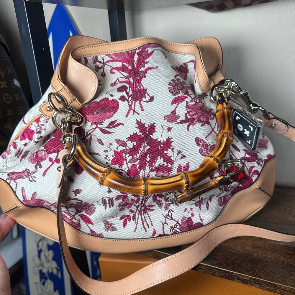 Gucci Peggy Bamboo Handle Hobo Floral Leather Bag - Picture 2 of 10